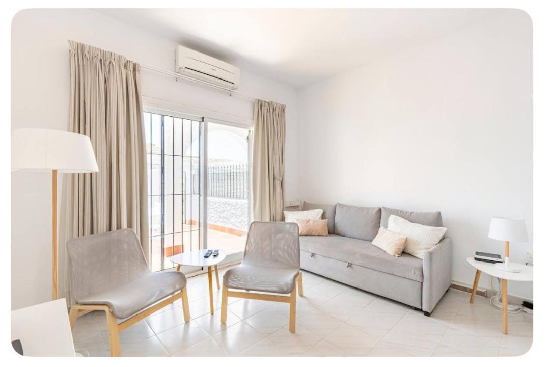 Вилла La Casa En La Carihuela Playa A 4 Minutos A Pie Торремолинос Экстерьер фото